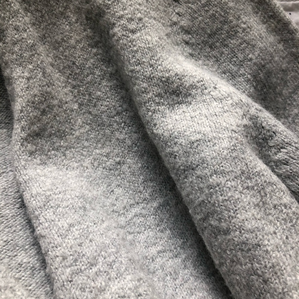 Cozy Gray Maternity wrap sweater - XL - Picture 2 of 2